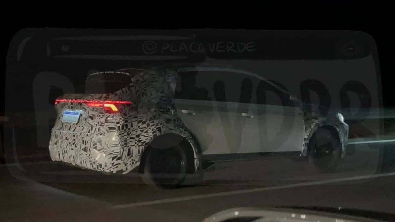 Volkswagen planeja T-Roc e Nivus híbrido nacional com motor compartilhado