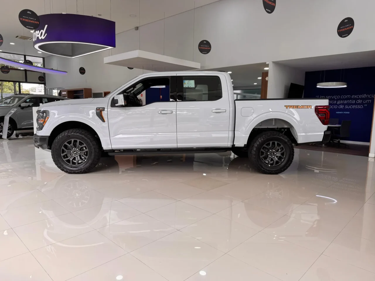 Acordo comercial entre EUA e Japão inclui exportação da Ford F-150