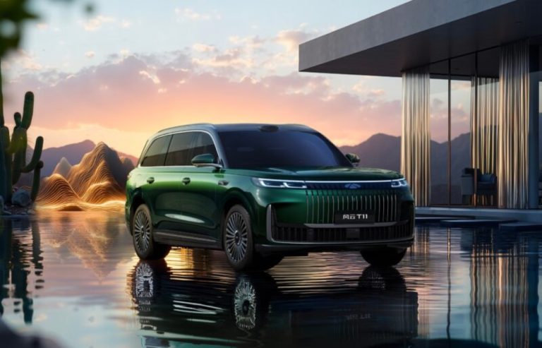 Chery Fulwin T11 EREV estreia pré-venda na China com tela de 30 polegadas