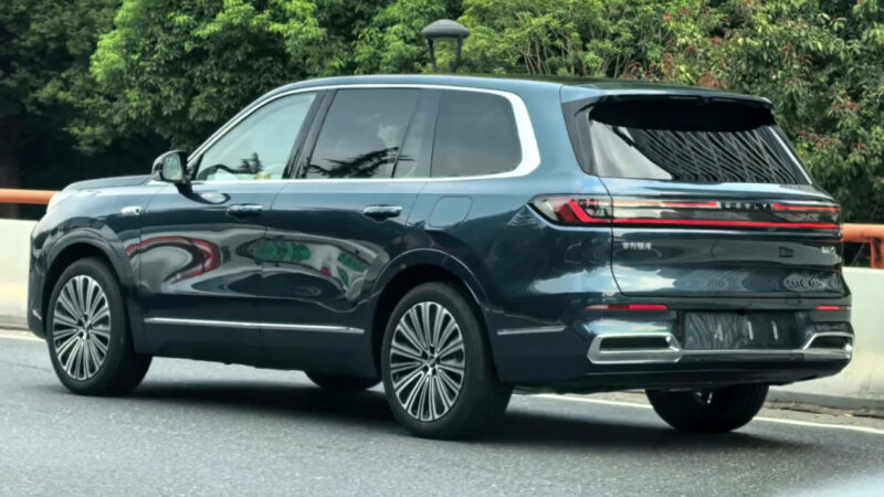 Geely Galaxy M9 chega às lojas chinesas com impressionantes 697 cavalos