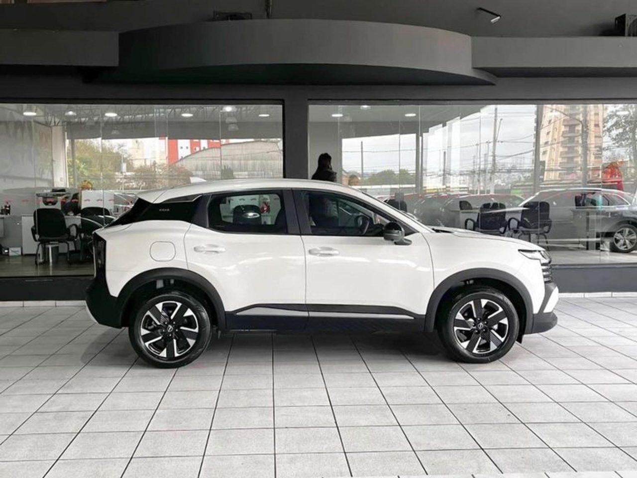 Nissan Kicks Advance 2026: ficha técnica, preço e itens de série