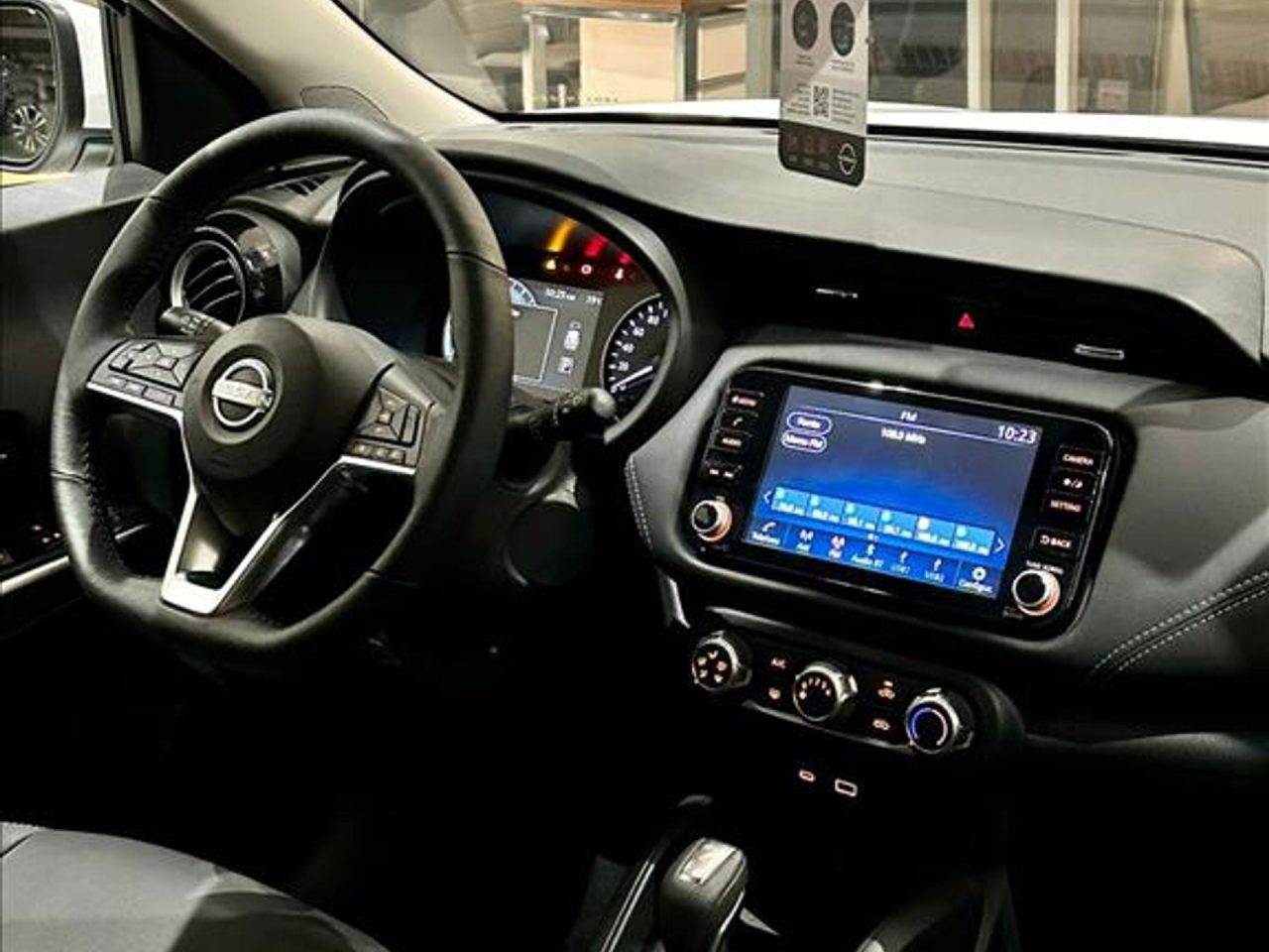 Nissan reduz preço do Kicks Play em R$ 29.200 para PcD em agosto