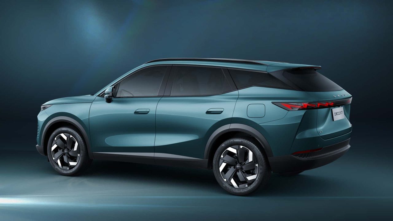 Omoda anuncia chegada dos SUVs eletrificados 5 HEV e 7 PHEV ao Brasil