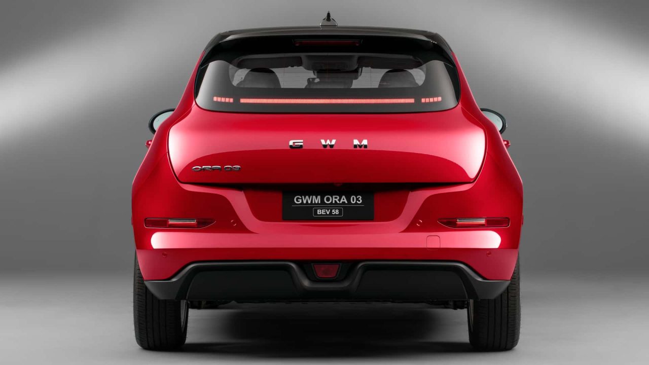 GWM Ora 03 ganha versão com autonomia de 315 km e preço de R$ 169 mil