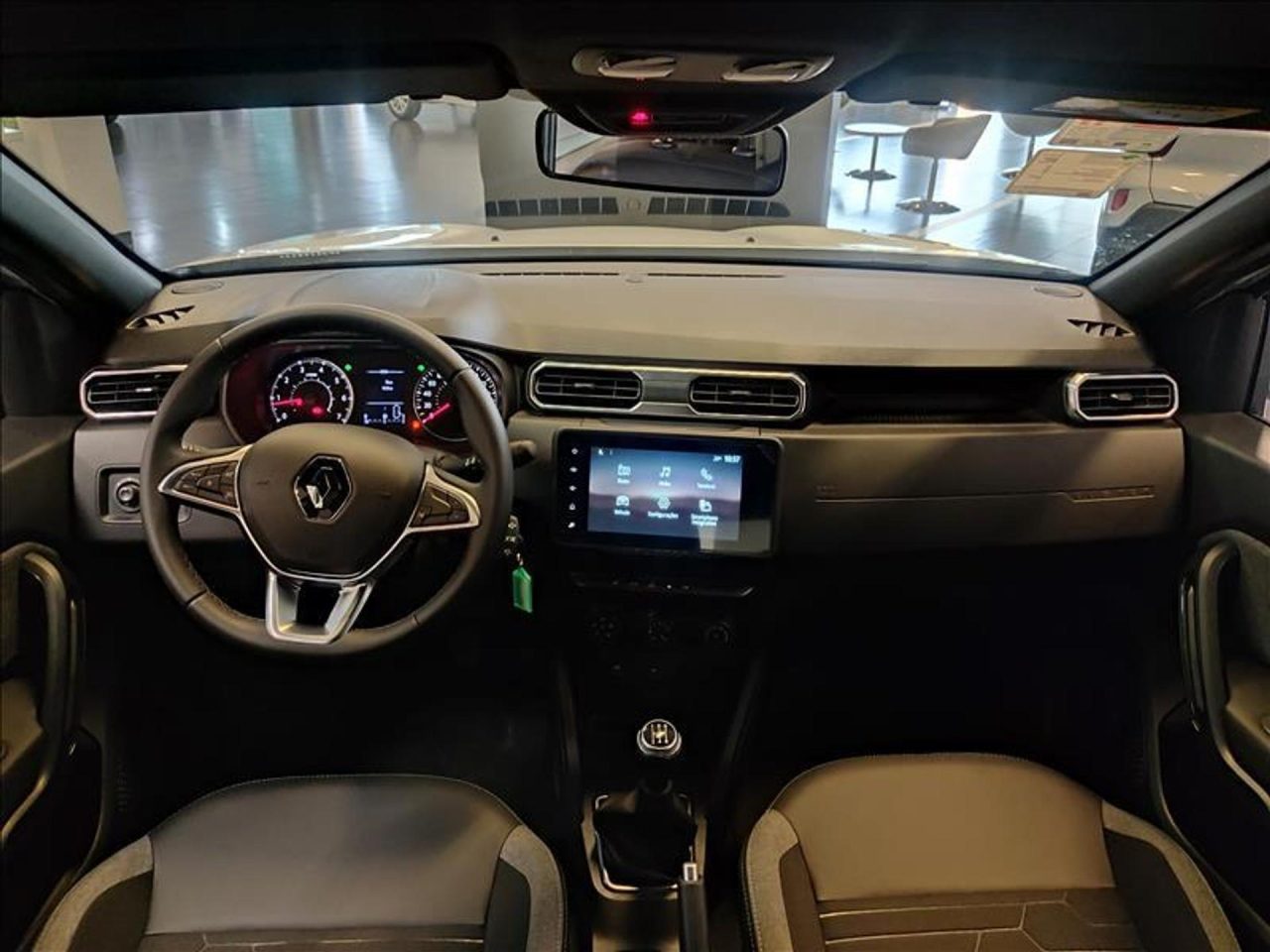 Renault Duster Iconic Plus oferece abatimento de R$ 36,1 mil para PcD; veja seguro e revisões