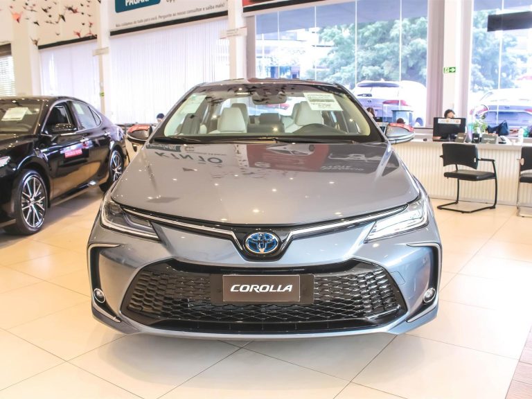 Toyota baixa preço do Corolla Altis Premium em R$ 15 mil para PcD