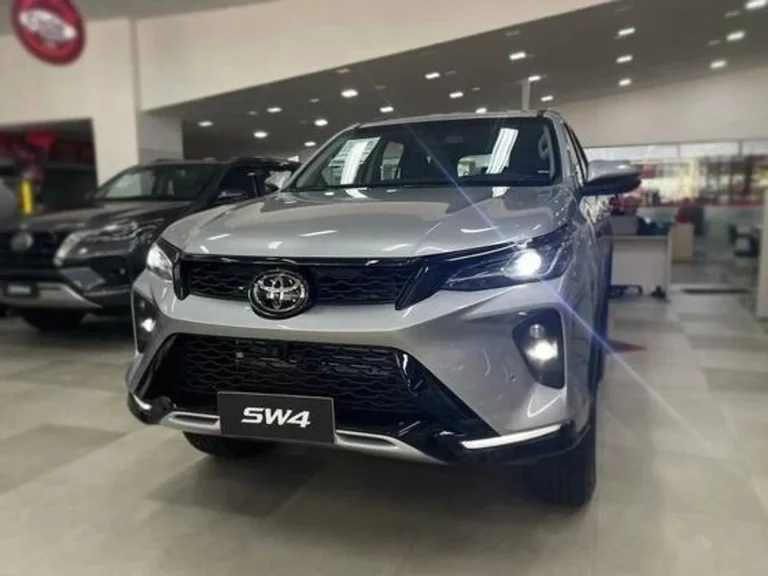 Toyota SW4 acelera nas vendas e cresce 11% em julho