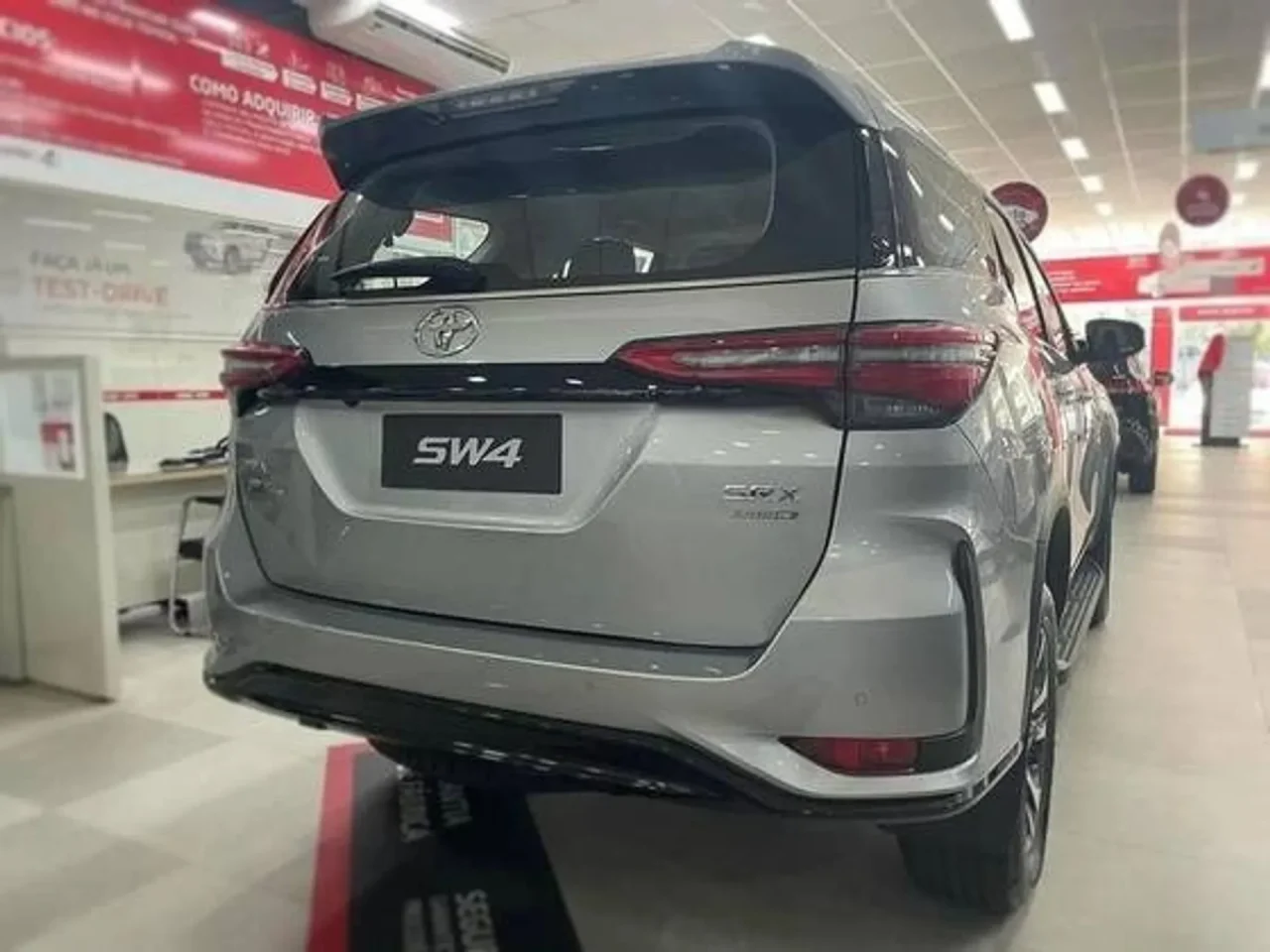 Toyota SW4 acelera nas vendas e cresce 11% em julho