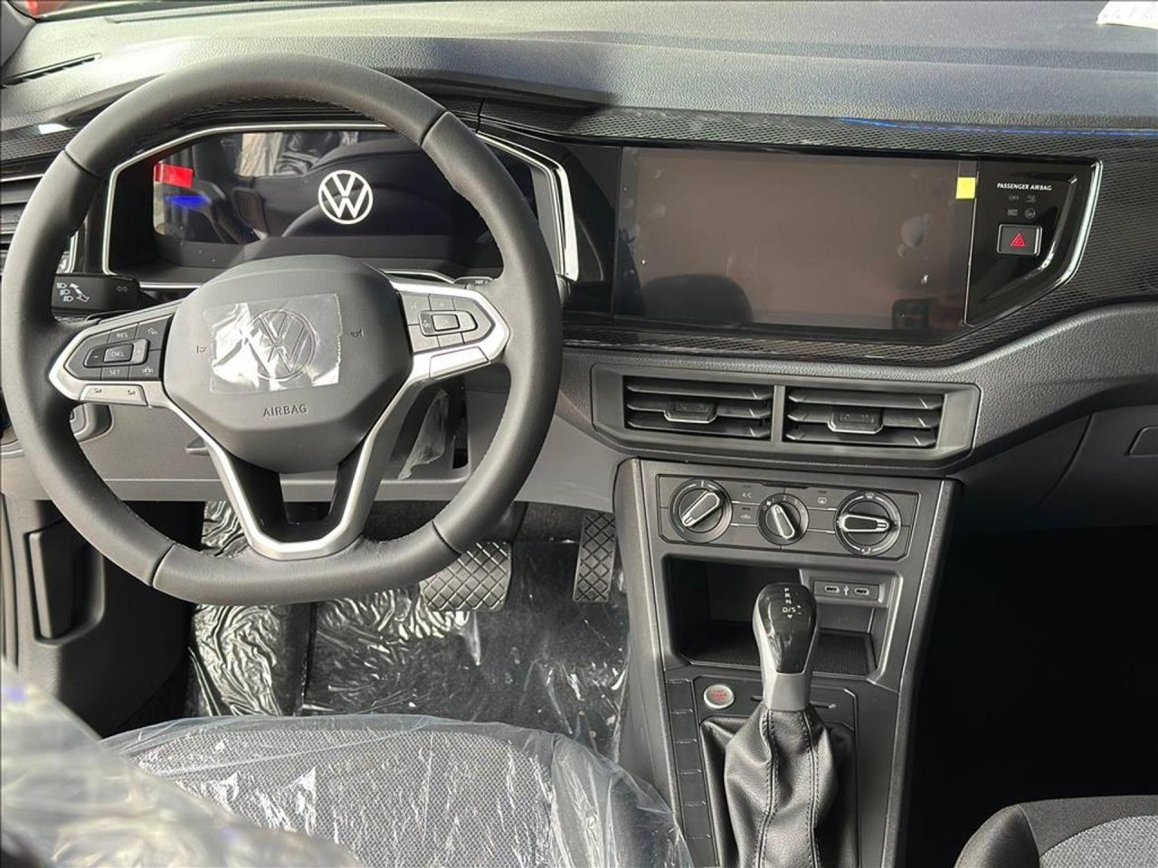 Volkswagen Polo para PcD fica até R$ 19.035 mais barato em agosto