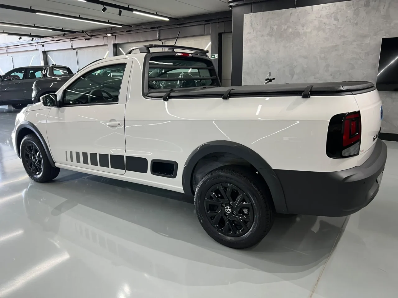 Volkswagen Saveiro Trendline fica até R$ 24 mil mais barata para CNPJs