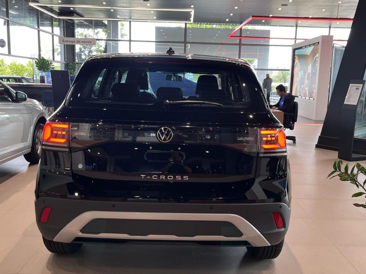 Volkswagen T-Cross 200 TSI 2026: ficha técnica, preço e equipamentos