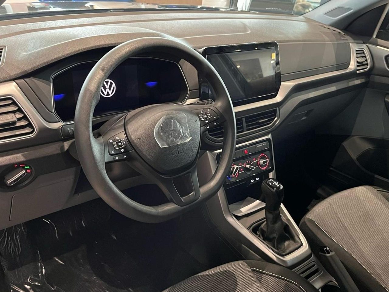 Volkswagen T-Cross 200 TSI 2026: ficha técnica, preço e equipamentos