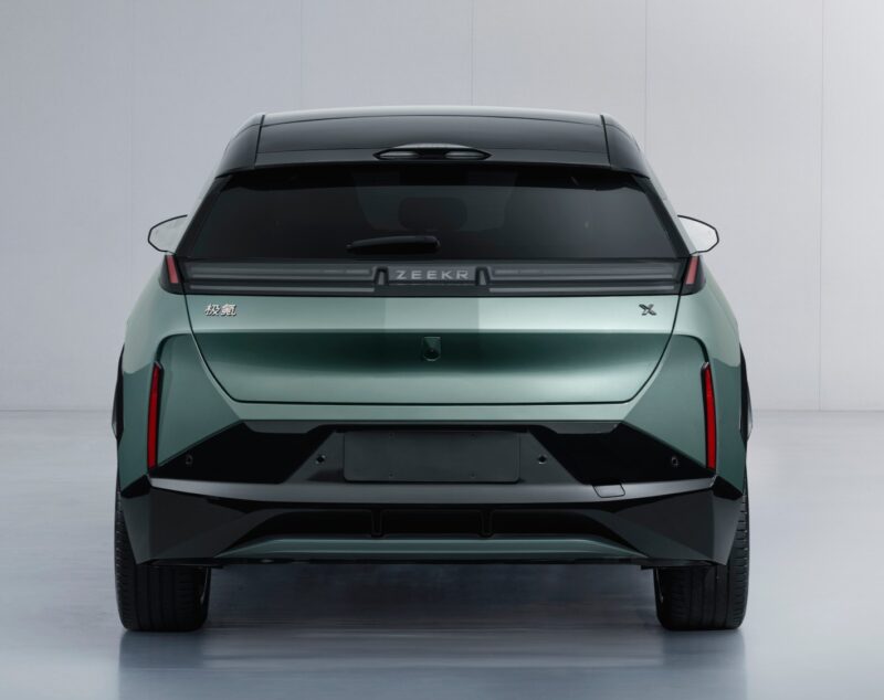 Novo Zeekr X é revelado com potência de 489 cv e alcance de 560 km
