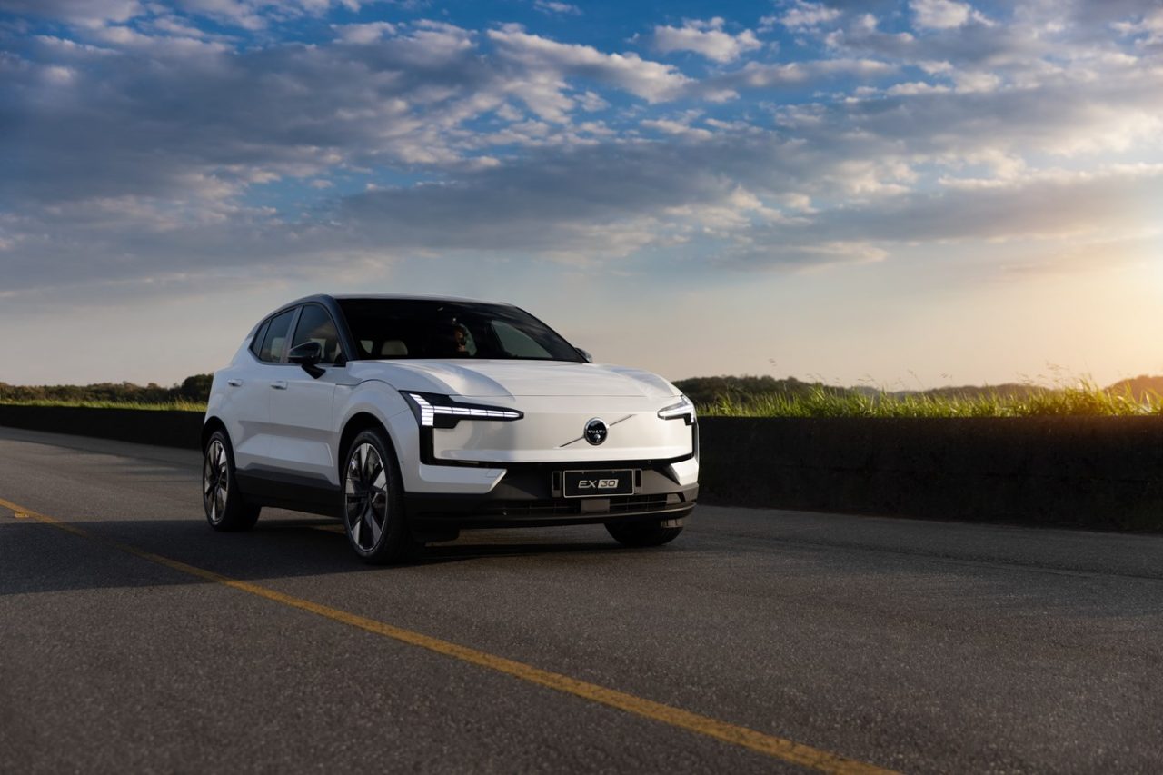 Rodar de elétrico é até 73,6% mais barato que abastecer com gasolina
