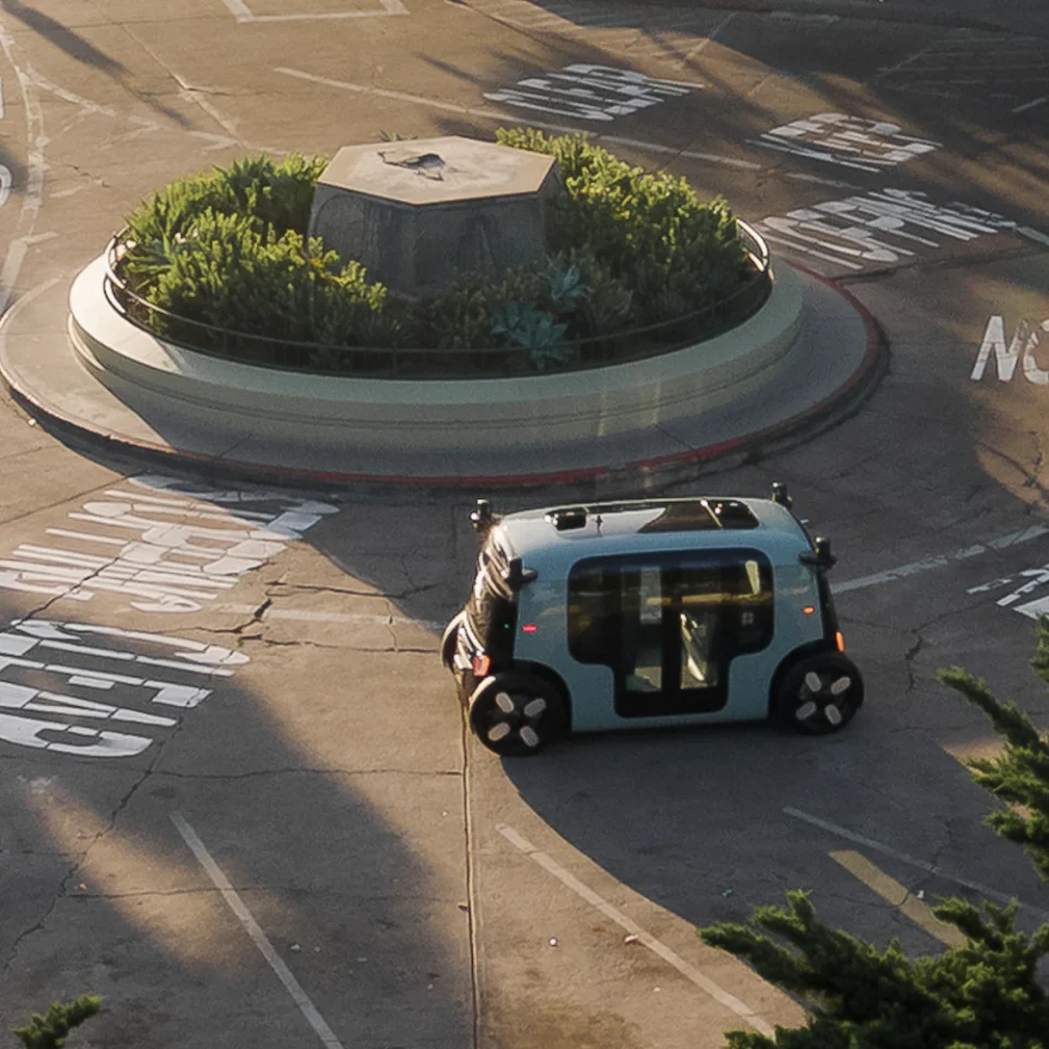 Robotáxis chegam oficialmente às ruas de Las Vegas