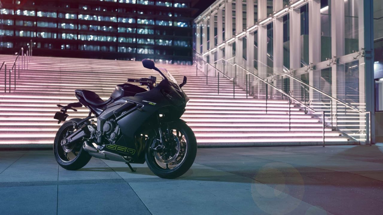 Triumph lança promoções exclusivas para linha 400, Daytona e Tiger