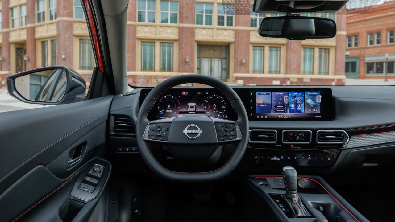 Novo Nissan Sentra é revelado com visual esportivo e mais tecnologia