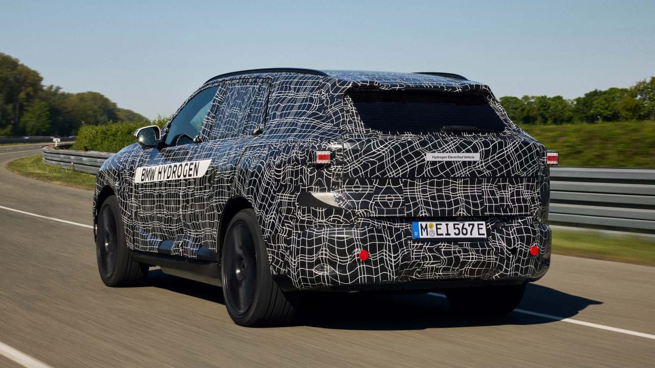 BMW confirma novo X5 a hidrogênio em parceria com a Toyota