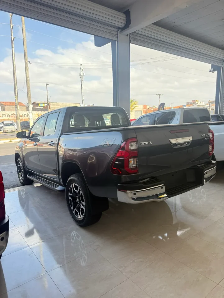 Toyota Hilux Power Pack AT ganha desconto de R$ 52.018 para CNPJ em setembro
