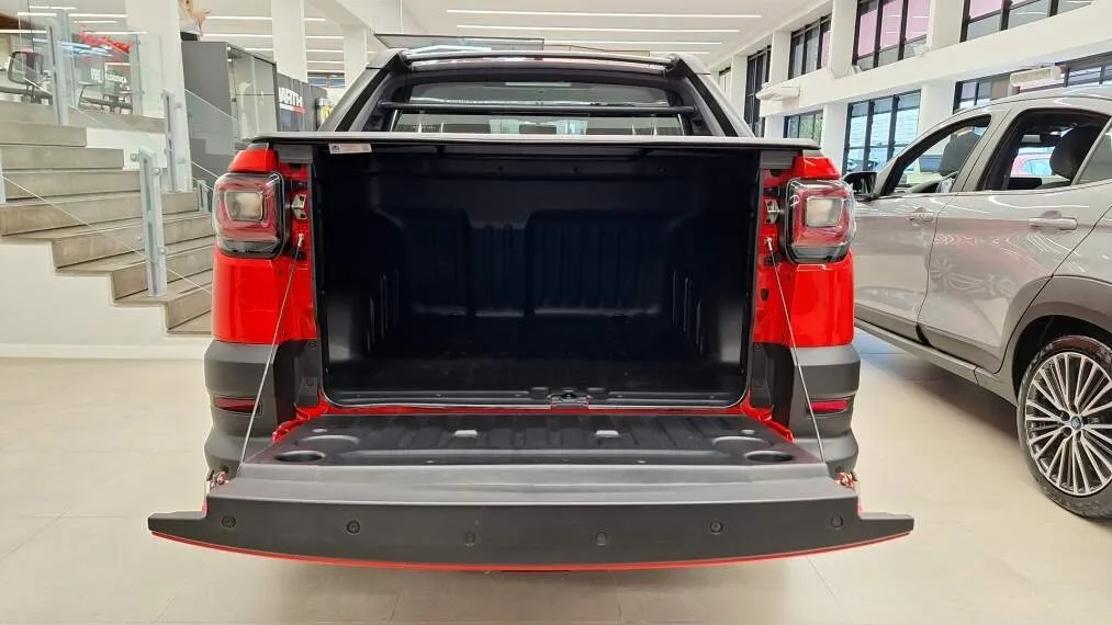 Fiat Strada ganha descontão de até R$ 24 mil para CNPJ em setembro