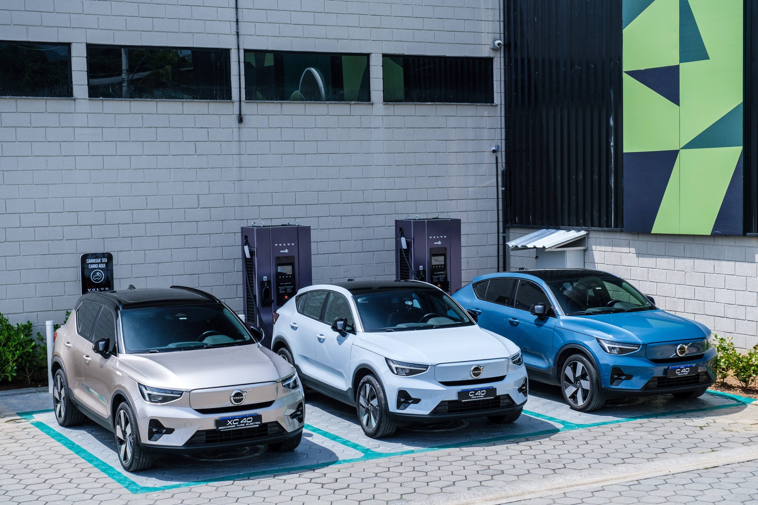 Mercado de elétricos e híbridos dispara em 2025 e supera em dez vezes o ritmo do setor
