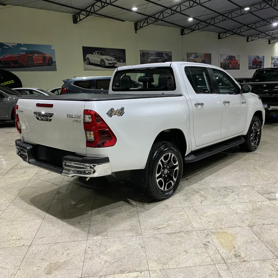 Toyota libera Hilux com super desconto de R$ 55.096 para CNPJ em setembro