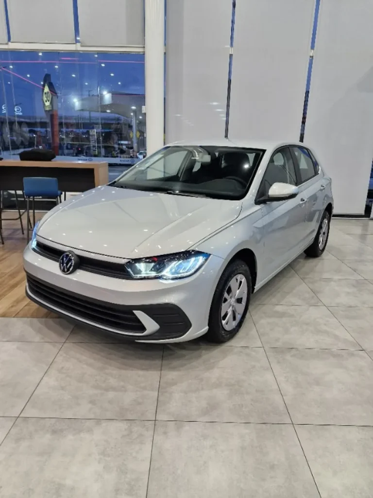 Volkswagen Polo desvaloriza mais que BYD Dolphin Mini em 1 ano