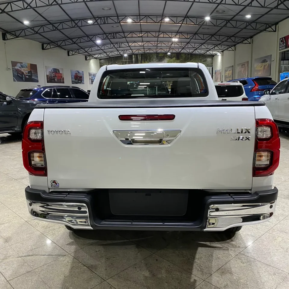 Toyota libera Hilux com super desconto de R$ 55.096 para CNPJ em setembro