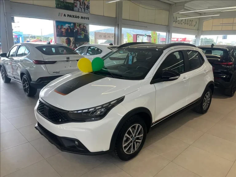 Fiat Argo Trekking AT ganha desconto de R$ 24 mil para PcD em setembro