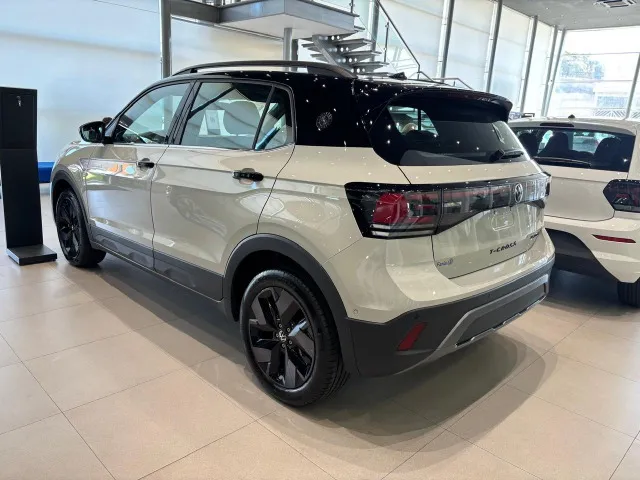 Volkswagen aplica R$ 17 mil de desconto até o fim do mês no T-Cross Extreme 2026