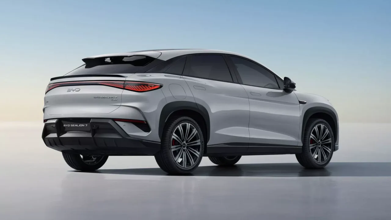 BYD rebate declarações de CEO da Stellantis sobre vendas na Alemanha