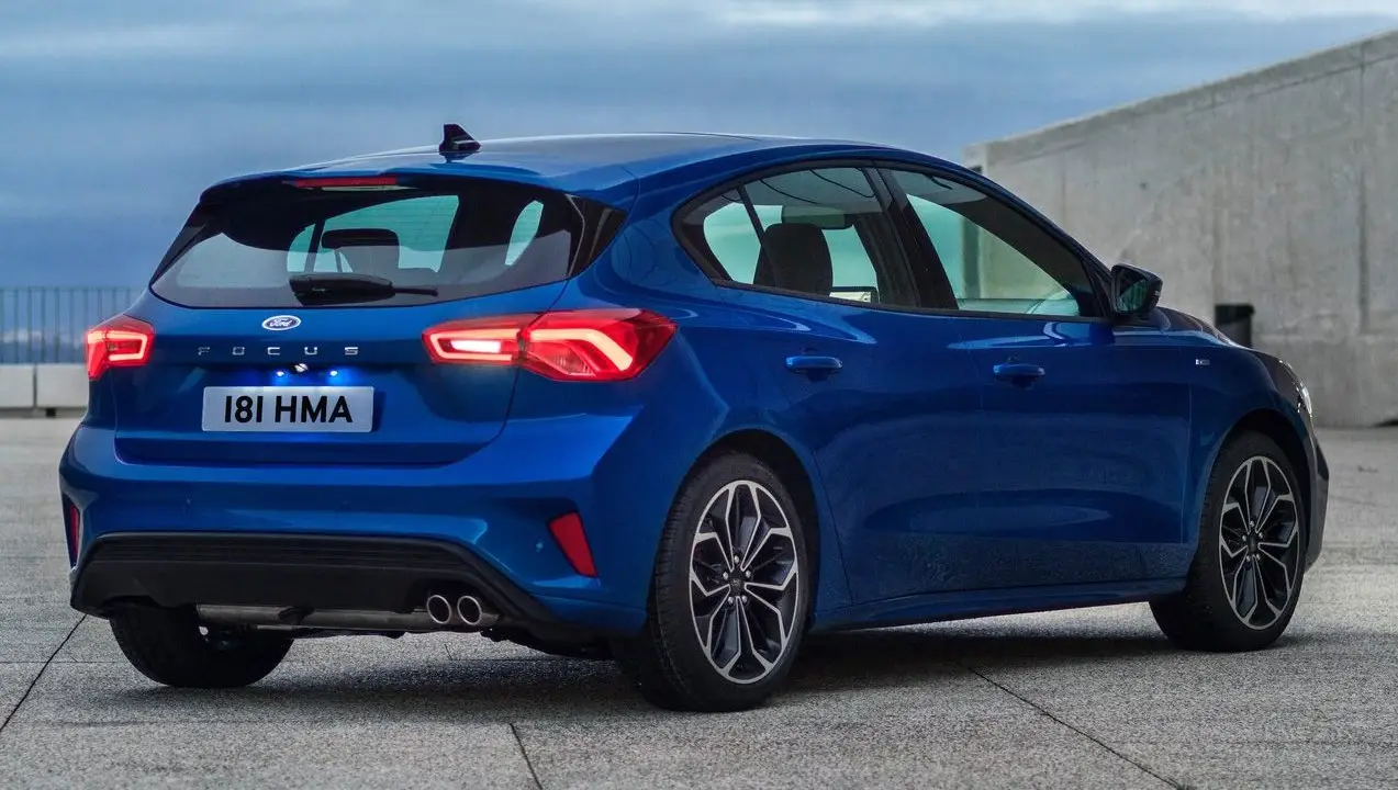 Ford prepara retorno do Focus em novo formato SUV