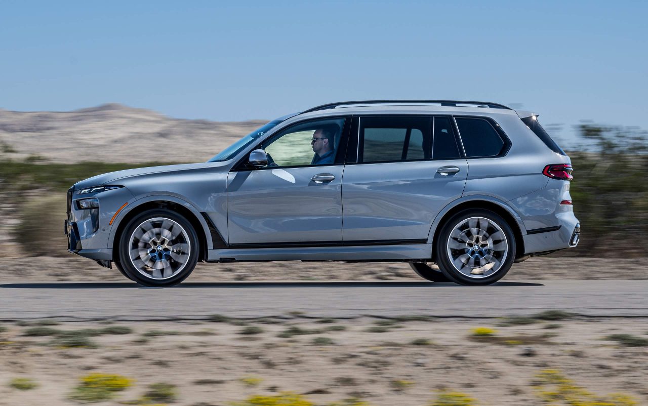 Nova versão de entrada do BMW X7 estreia no Brasil por R$ 1 milhão