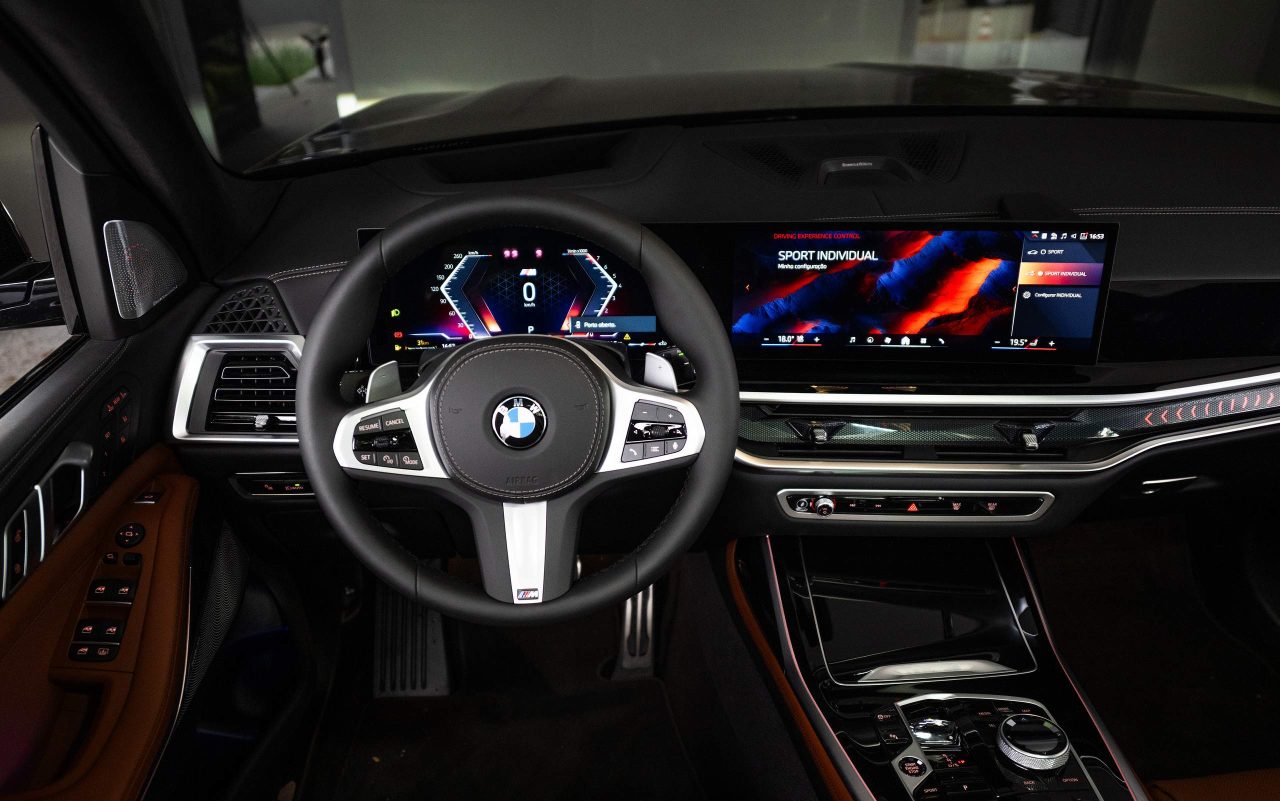 Nova versão de entrada do BMW X7 estreia no Brasil por R$ 1 milhão