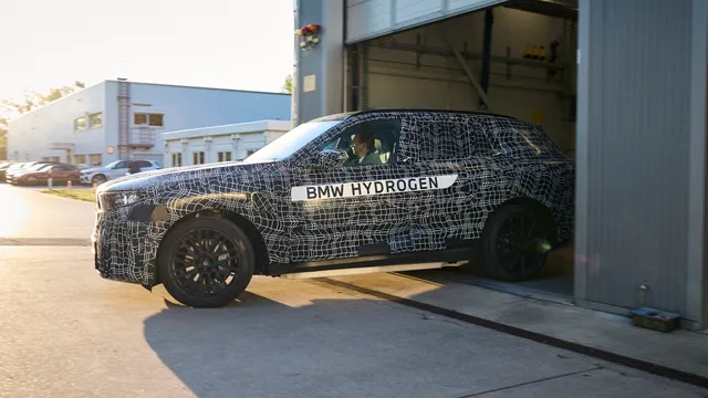 BMW confirma novo X5 a hidrogênio em parceria com a Toyota