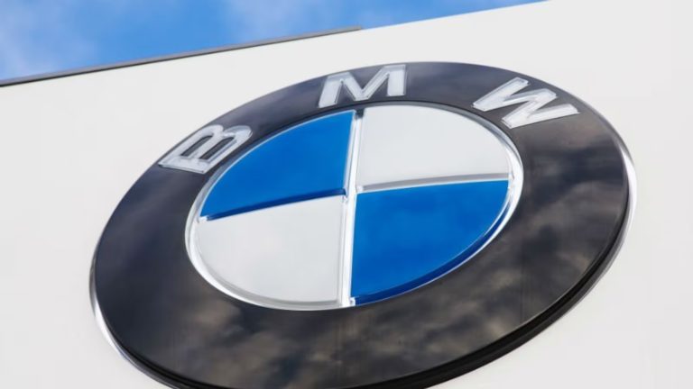 BMW convoca recall de 180 mil veículos na China por risco de incêndio