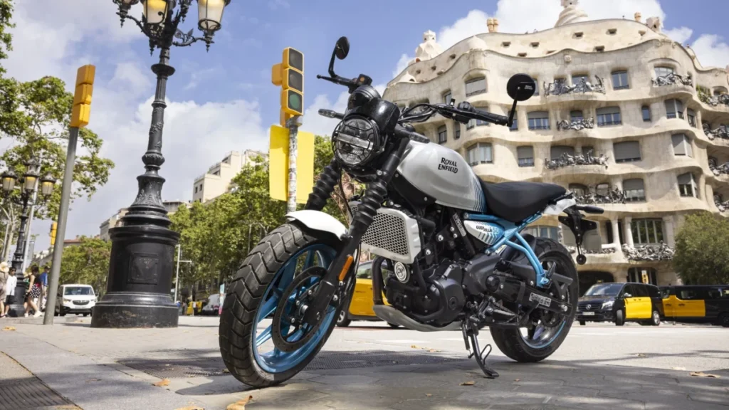 Primeiras impressões da Royal Enfield Guerrilla 450: charme clássico por R$ 28.990
