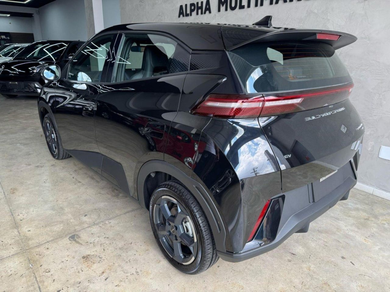BYD Dolphin Mini ganha desconto de R$ 17 mil para PcD em setembro
