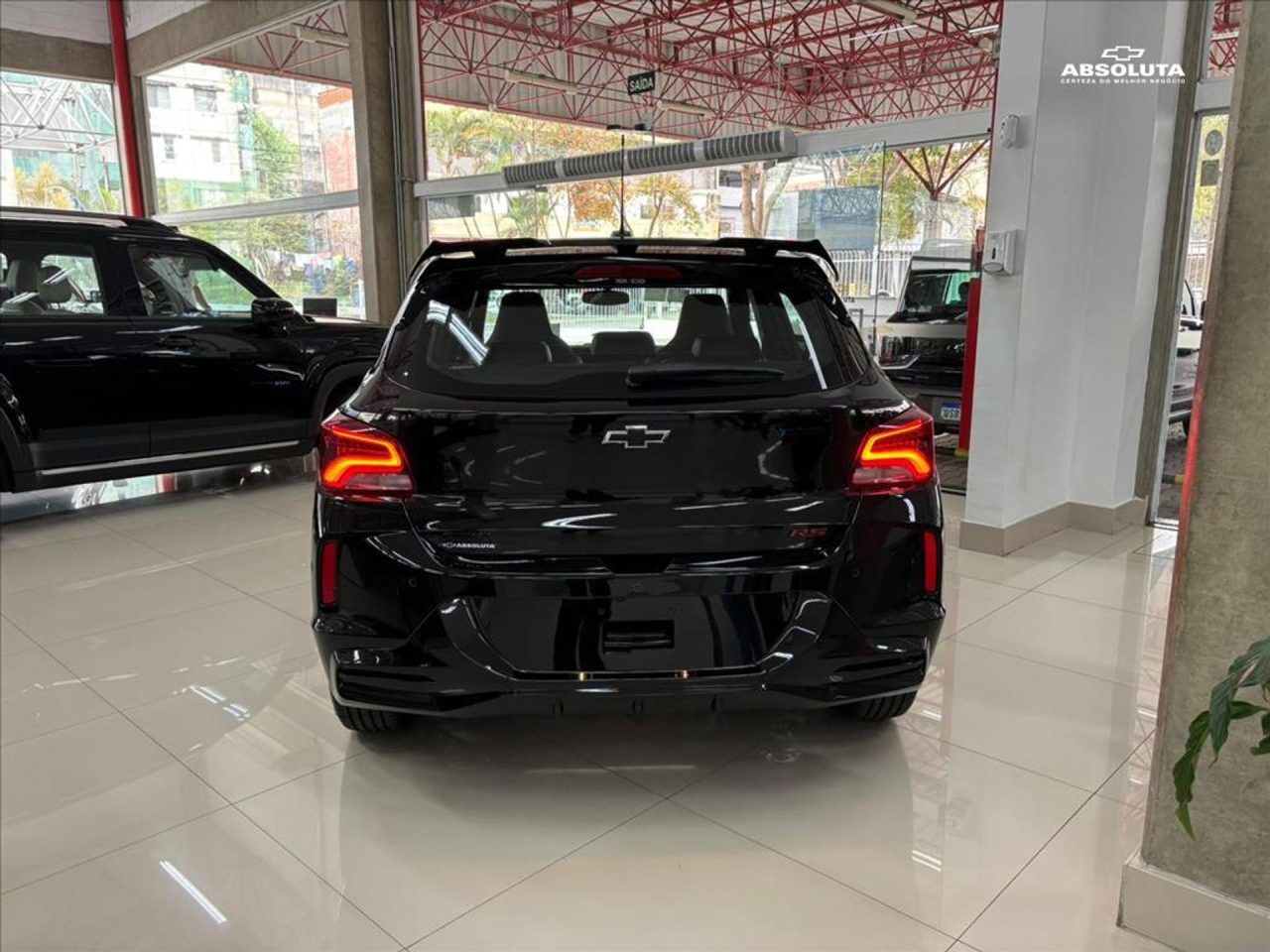 Primeiras impressões: Chevrolet Onix RS 2026 aposta no estilo, mas deixa a desejar ao volante