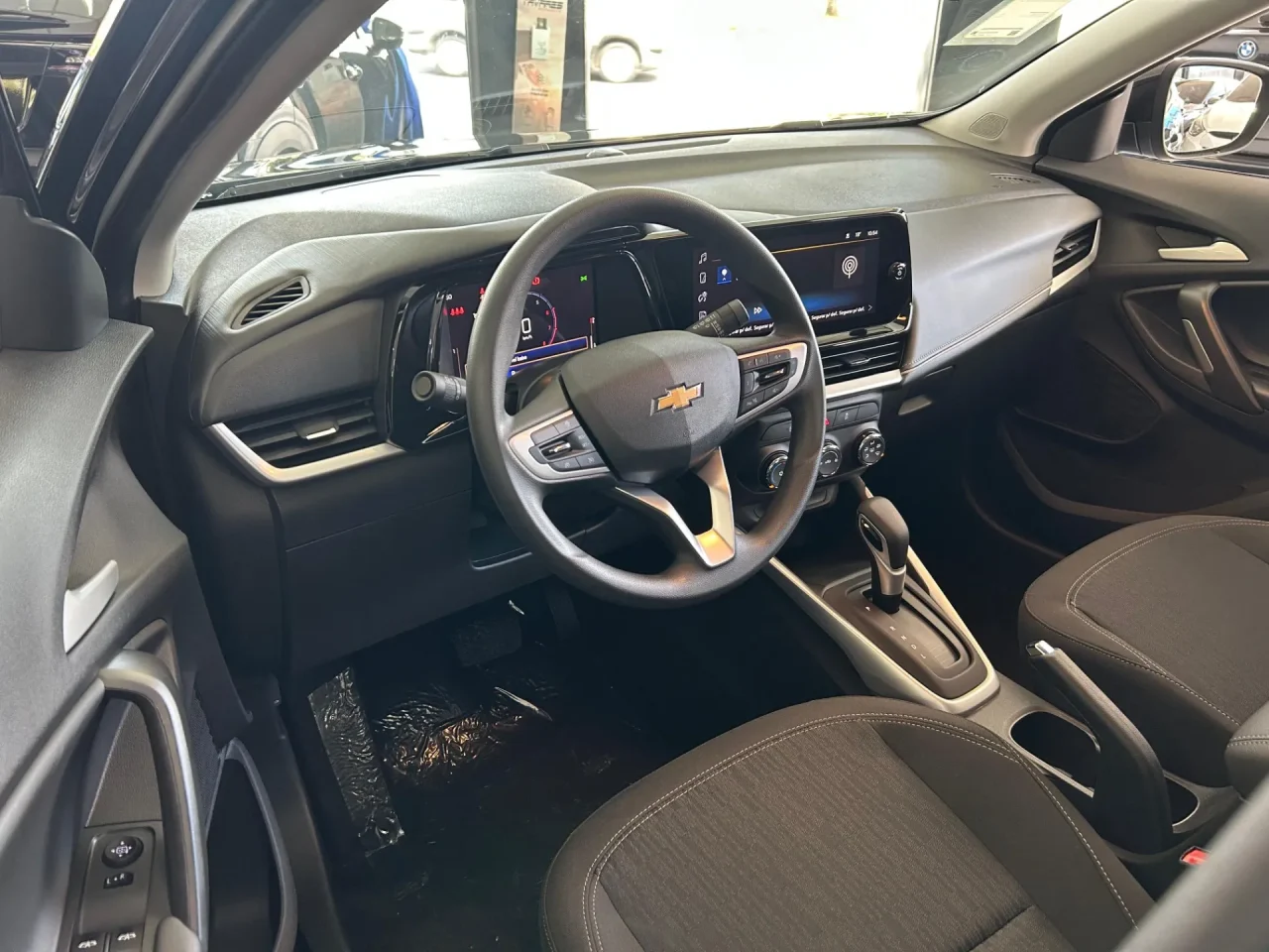 Chevrolet Tracker LT ganha descontão de R$ 29,1 mil para PcD em setembro