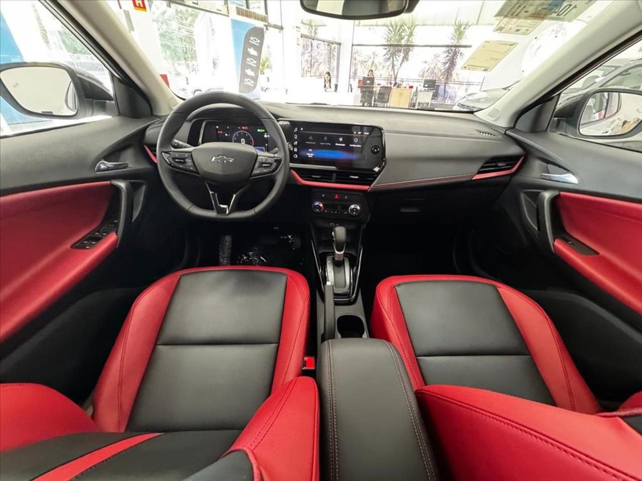 Chevrolet Tracker RS para PcD tem redução de R$ 39.910 e custa menos que Tiggo 7