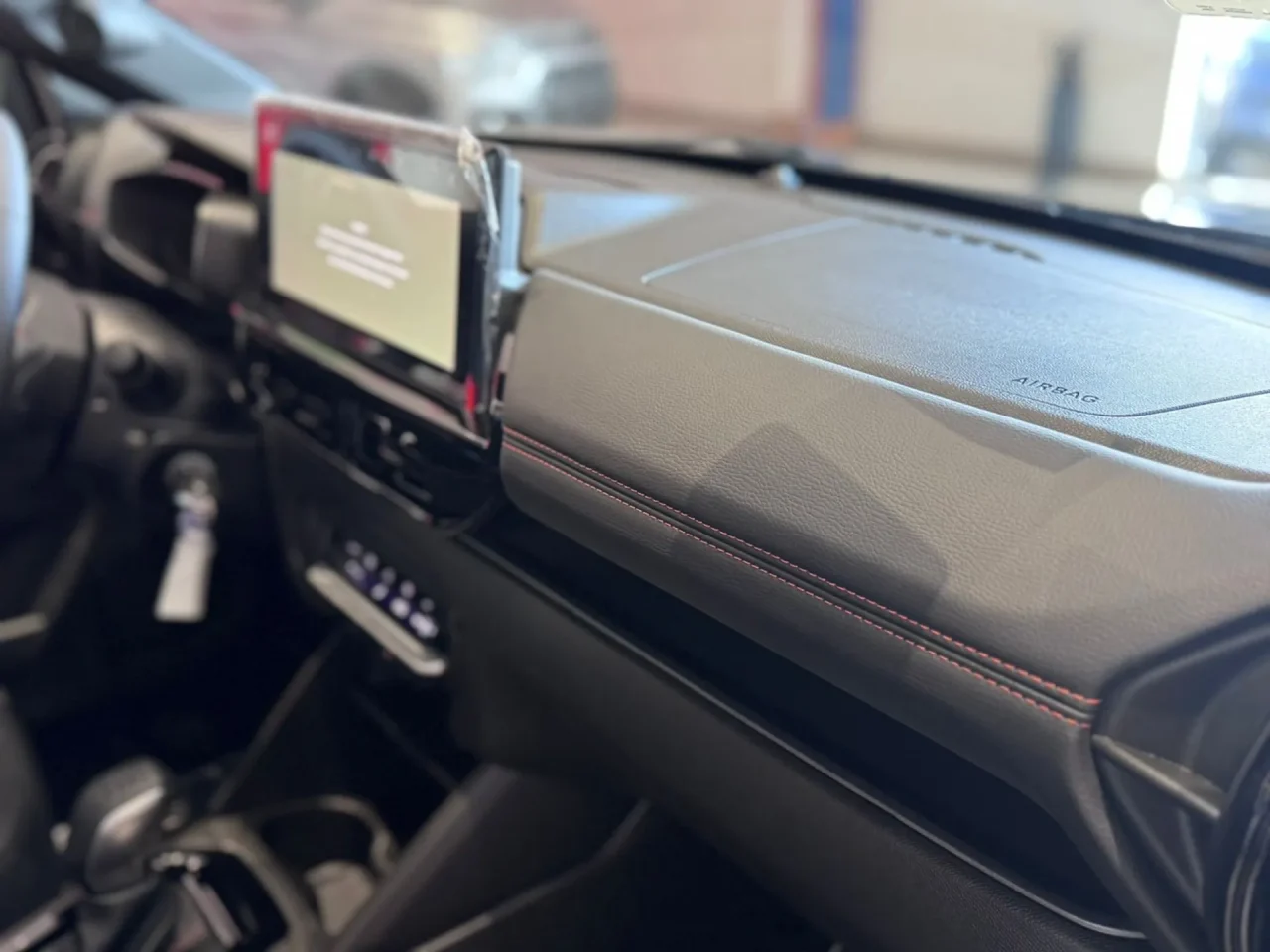 Basalt Dark Edition será o primeiro Citroën com sistema híbrido leve