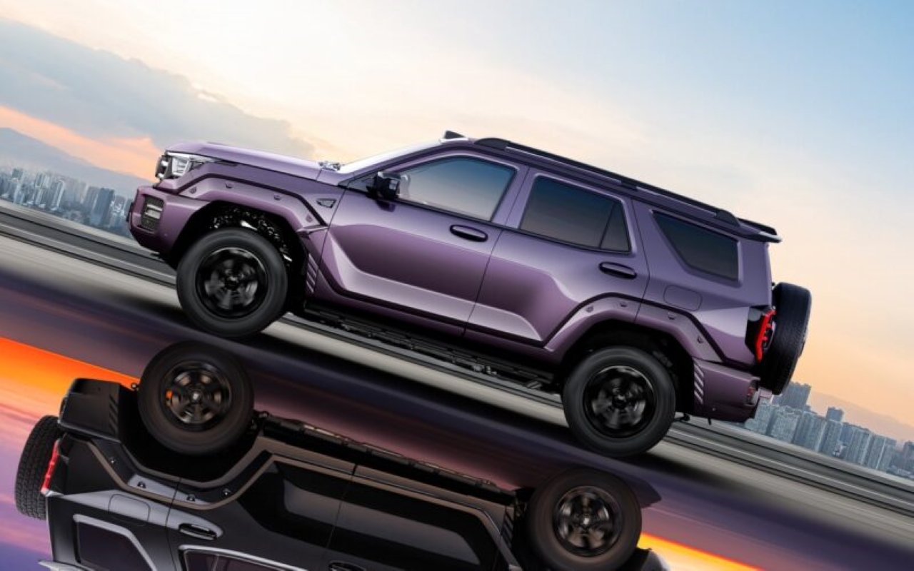 A GWM Tank prepara a estreia de um novo SUV de luxo off-road em março, prometendo inovar o segmento chinês. Conheça os detalhes e o que esperar do lançamento que mira o topo do mercado.