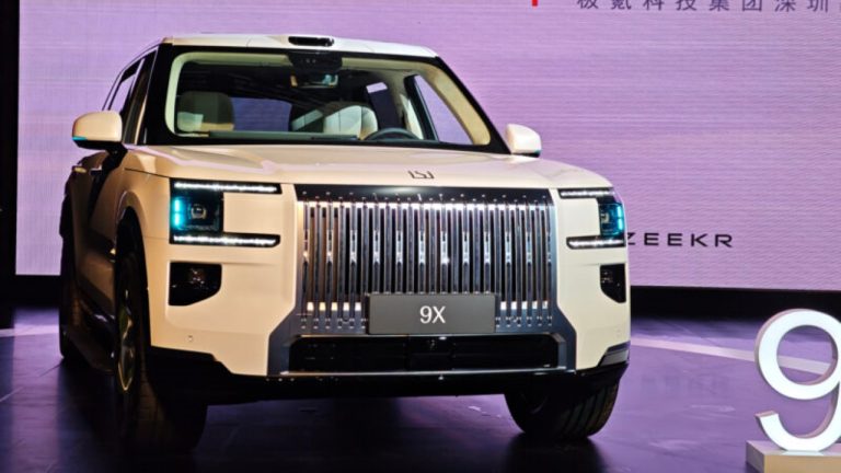 Zeekr 9X chega à China com 1.381 cv e até 1.250 km de alcance