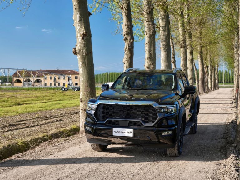 Foton Tunland estreia como híbrida a diesel e já supera as vendas BYD Shark