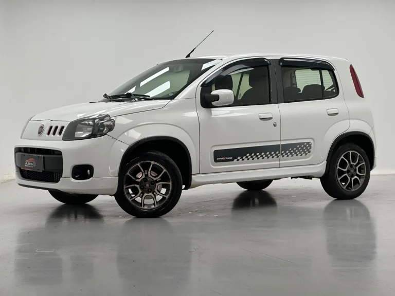 Fiat oferece boas opções de usados equipados a partir de R$ 14 mil