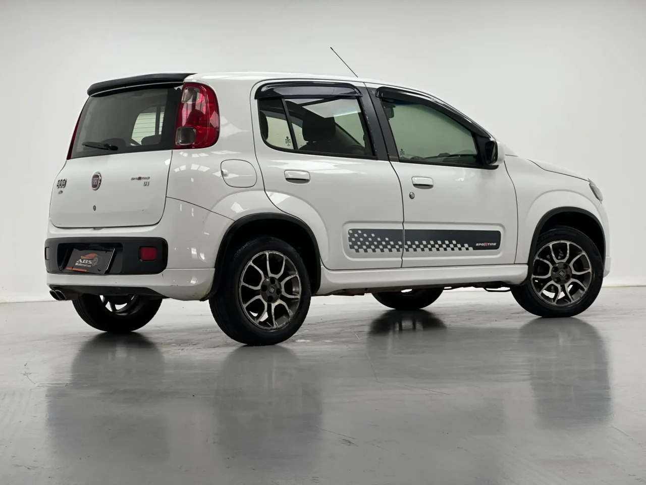 Fiat oferece boas opções de usados equipados a partir de R$ 14 mil