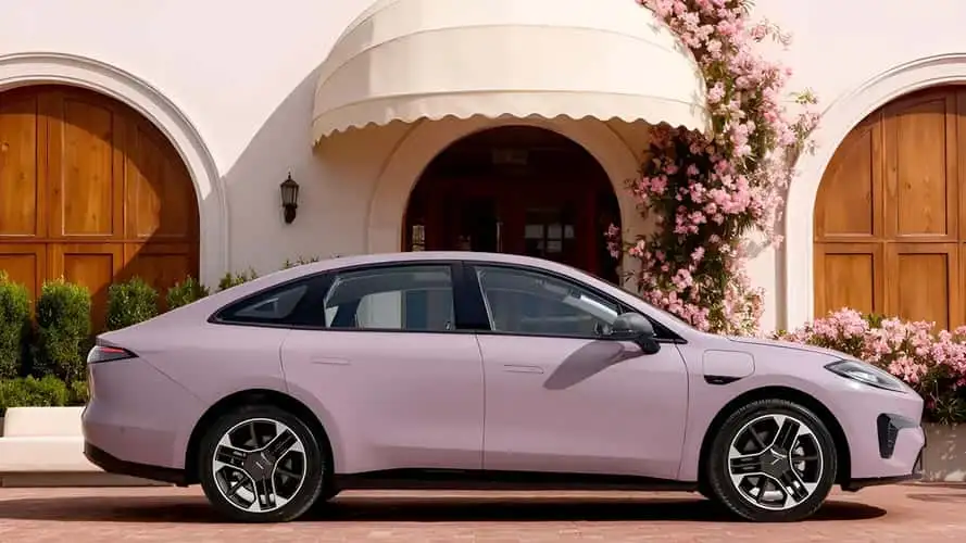 Novo GAC Aion RT estreia na China com autonomia de até 650 km