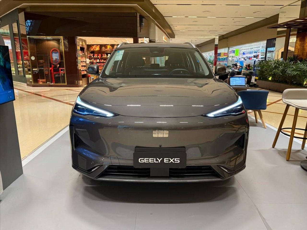Geely compra 26,4% da Renault Brasil e entra de vez no mercado nacional