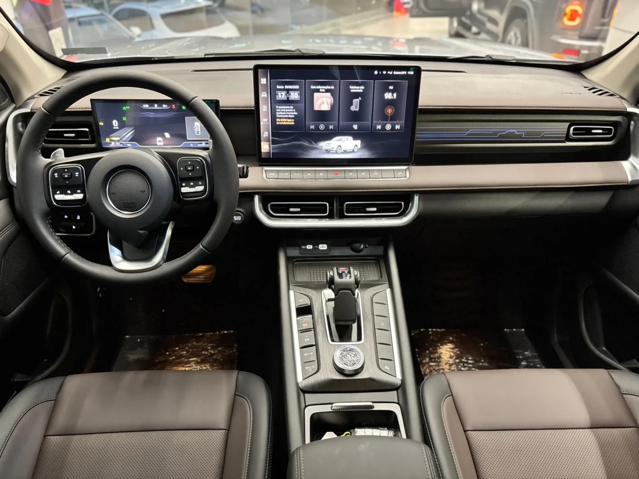 Poer P30 marca estratégia diferente da GWM frente à BYD Shark